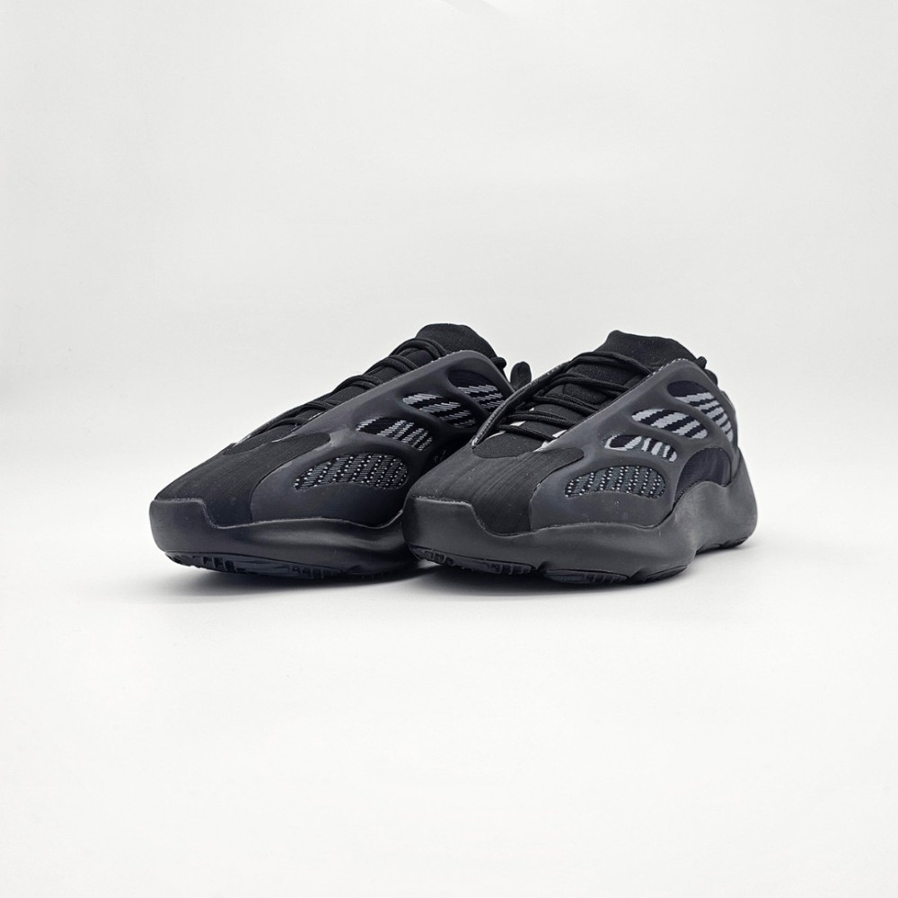 Adidas Yeezy 700 V3 - Soleo.gr
