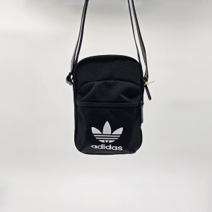 Мини чанта Adidas