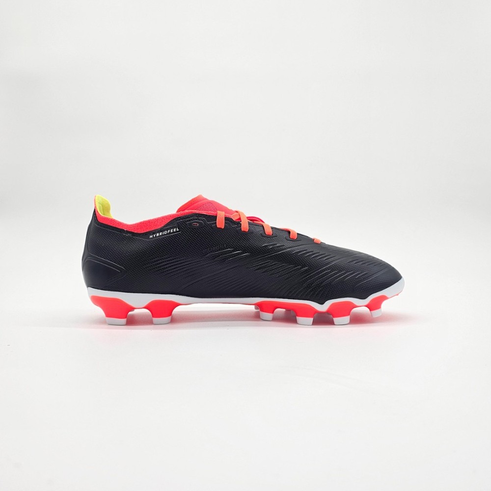 Adidas Black Predator - Soleo.gr