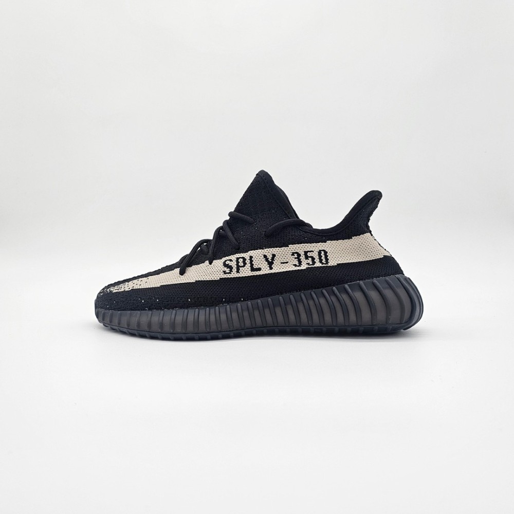 Adidas Yeezy Boost 350 V2 - Soleo.gr