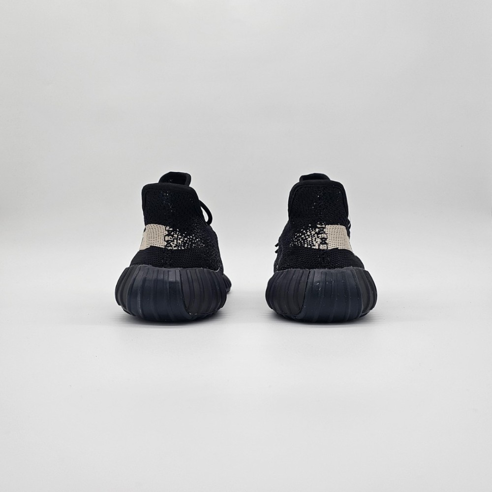 Adidas Yeezy Boost 350 V2 - Soleo.gr