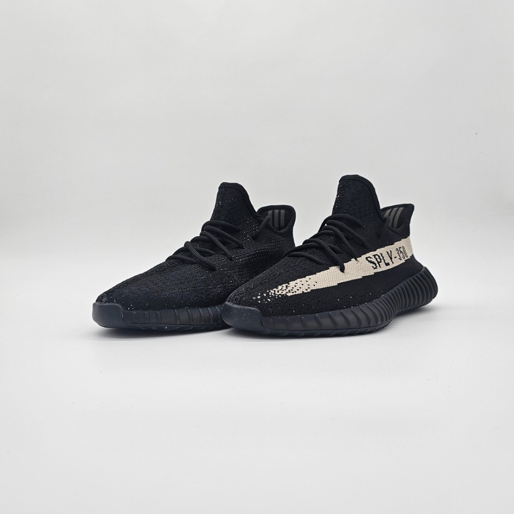 Adidas Yeezy Boost 350 V2 - Soleo.gr