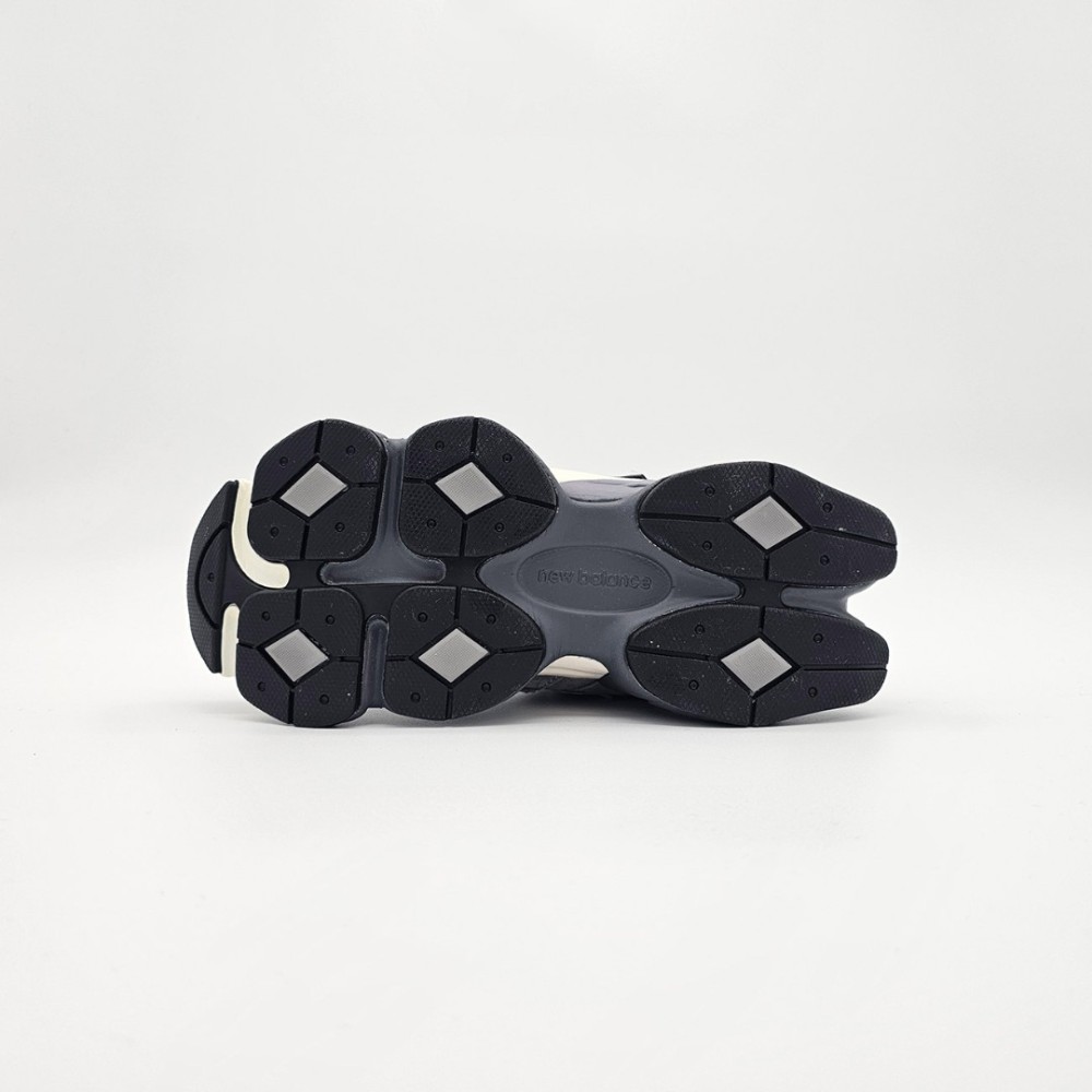 New Balance 9060 - Soleo.gr
