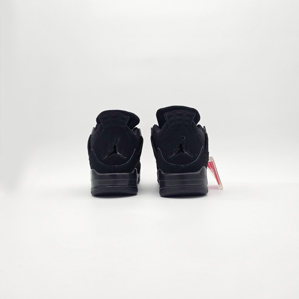 Nike Air Jordan 4 Retro