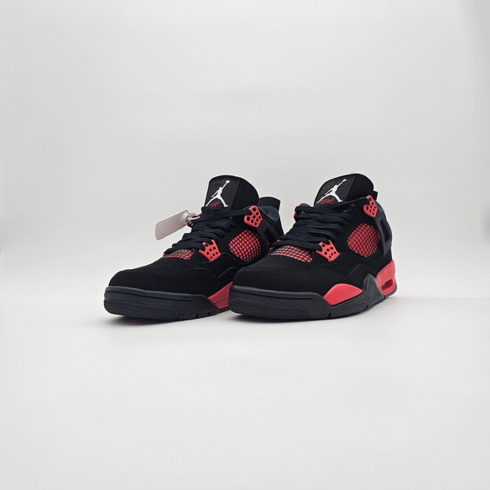 Nike Air Jordan 4 Retro