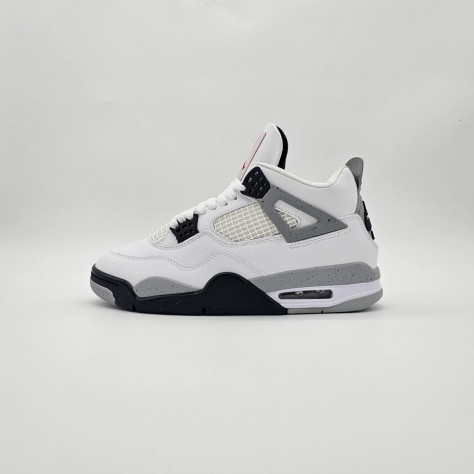 Air Jordan 4 Retro