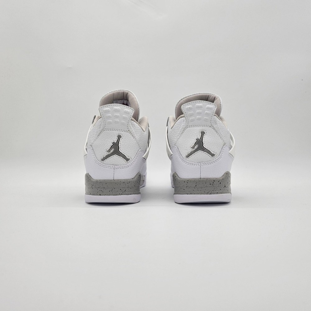 Air Jordan 4 Retro 