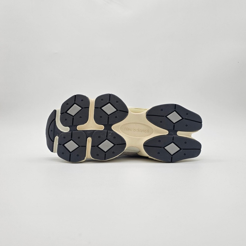 New Balance 9060 - Soleo.gr