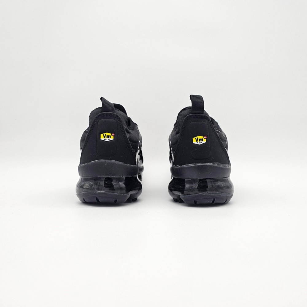 Nike Air Vapormax Plus - Soleo.gr