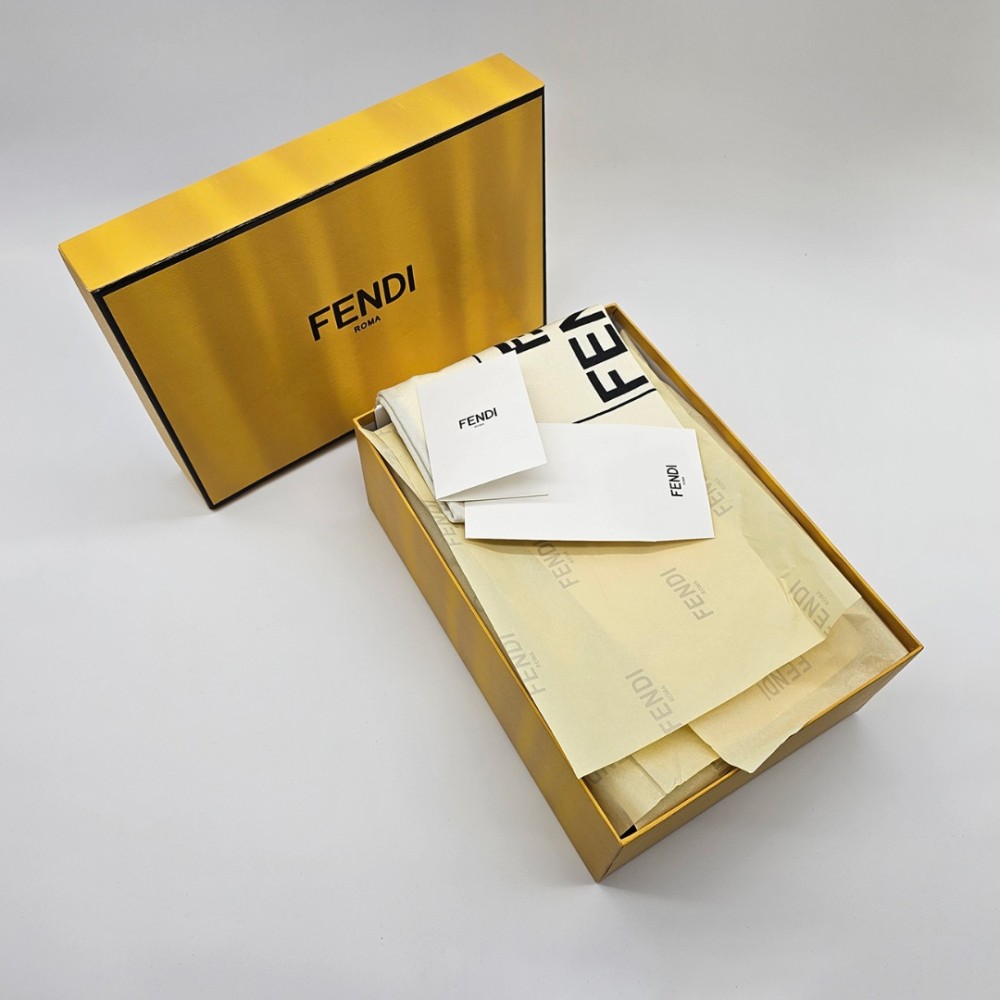 Fendi Match Leather Black